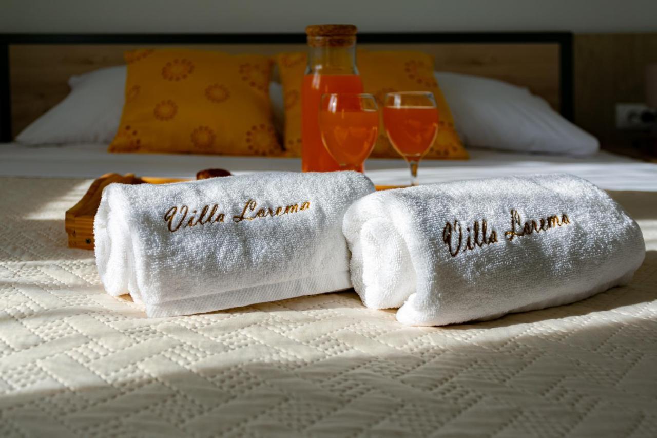 Villa Lorema-Pet Friendly On 5000 Sqm Garden,Pool, Jacuzzi, Billiard&Ps5 Sveti Filip i Jakov Kültér fotó